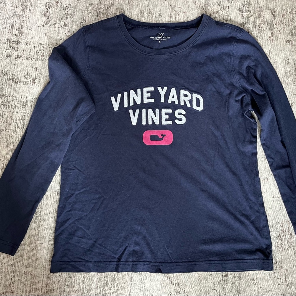 Vineyard Vines Collegiate Size Small Navy Long Sleeve Tee with Pink Logo